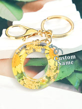 Load image into Gallery viewer, Personalized Name Light Yellow Dried Flower Letter Keychain – Custom Alphabet Bag Charm