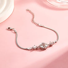 Load image into Gallery viewer, Personalized Photo Projection Flower Bracelet – Romantic Commemorative Gift for Girlfriend
