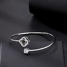 Load image into Gallery viewer, Custom Projection Bracelet – Personalized Photo Heart Jewelry Gift for Her